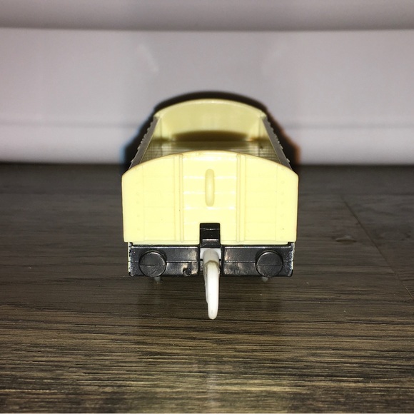 Retired Thomas the Train Friends Ice Cream - Picture 4 of 6